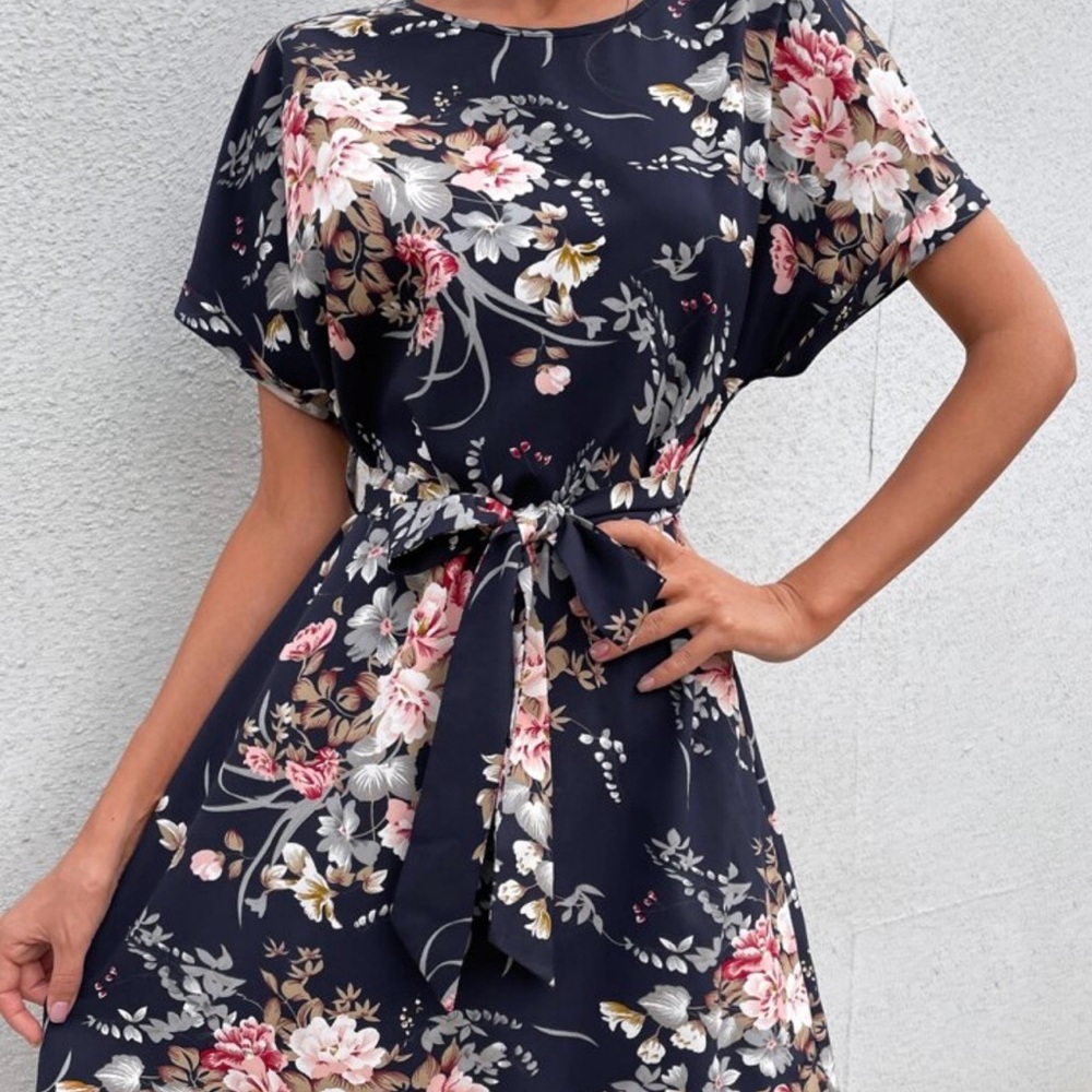 Blush Pink & Navy Blue Floral Midi Sundress with Dolman Sleeves - Picture 4 of 6